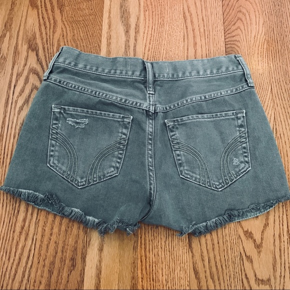 🔥🔥🔥 Bundle of 3 Hollister high rise shorts - Picture 3 of 15